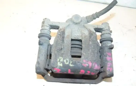 Mercedes-Benz B W245 Rear brake caliper A1694201583
