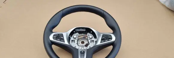 BMW 1 F40 Steering wheel 7857777