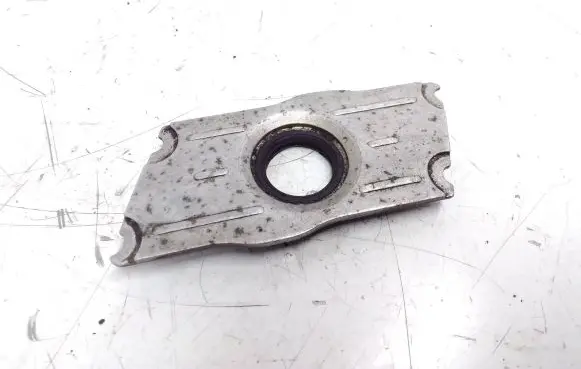 Volkswagen Beetle A5 Fuel Injector clamp holder