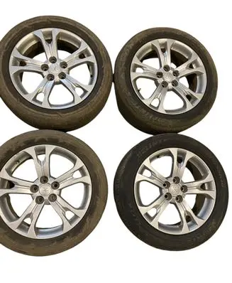 Mitsubishi Outlander R18 alloy rim 