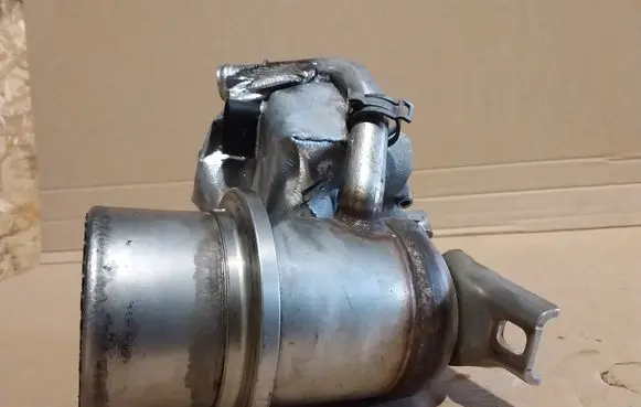 Audi A3 S3 8V EGR valve cooler 04L131501 04L131512