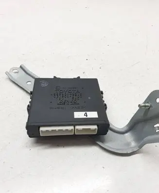 Lexus RX 330 - 350 - 400H Other control units/modules 8994048210