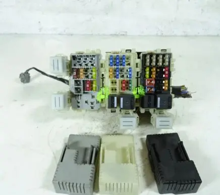 Ford Mondeo MK IV Fuse box set BS7T-14K131-AA