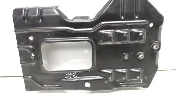 Battery tray