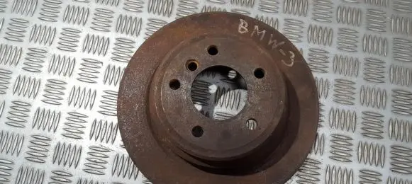 BMW 5 E39 Rear brake disc