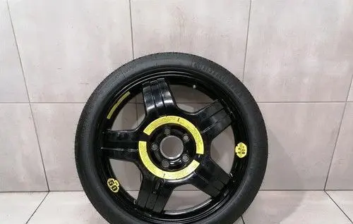 Mercedes-Benz C W204 R18 spare wheel A2044014702