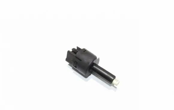 Mitsubishi Pajero Brake pedal sensor switch 2N1H