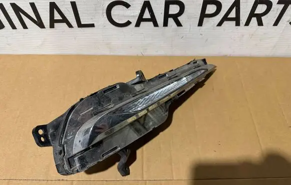 Peugeot 308 Front fog light 21279402