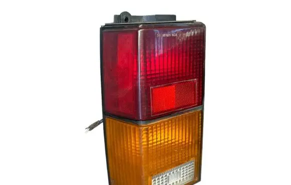 Jeep Cherokee XJ Rear/tail lights 8956000121