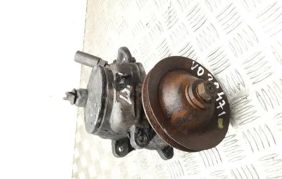 Mercedes-Benz S W126 Power steering pump