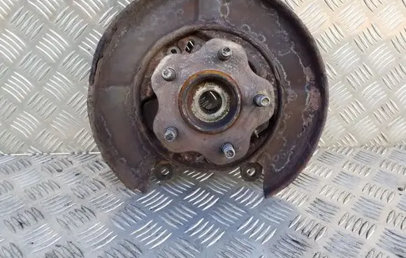 Nissan X-Trail T31 Rear wheel hub