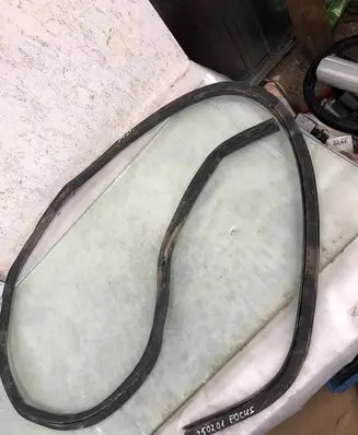 Ford Focus Front door rubber seal 