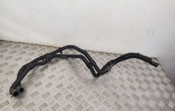 Engine coolant pipe/hose