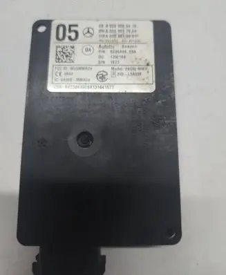 Mercedes-Benz E W212 Distronic sensor radar A0009050410 A0009010801