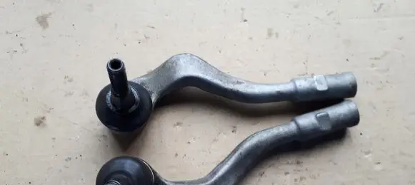 Audi A4 S4 B8 8K Steering tie rod end 