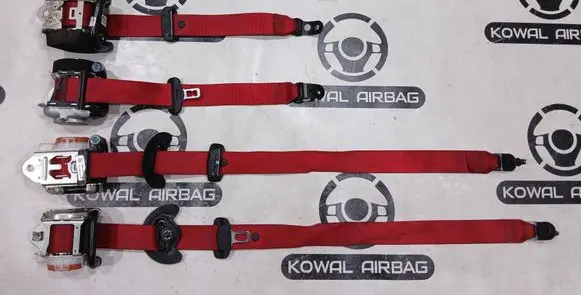 Mercedes-Benz CLA C118 X118 Set of seat belts 