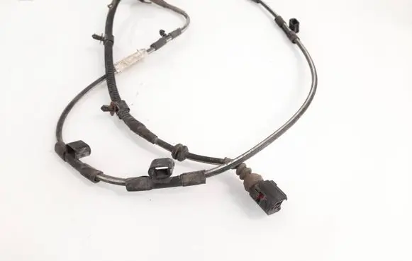 Volkswagen Transporter - Caravelle T5 Rear ABS sensor wiring 7E0927904