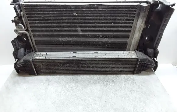 Volvo V70 Radiator set 