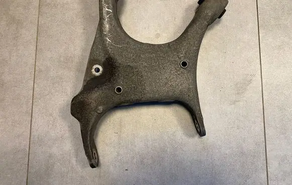 BMW X5 E70 Rear upper control arm/wishbone 33326770951