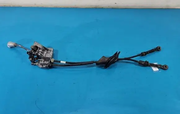 Citroen Xsara Picasso Gear shift cable linkage IMPRK1552140