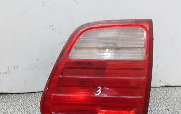 Mercedes-Benz E W210 Tailgate rear/tail lights A2108202664