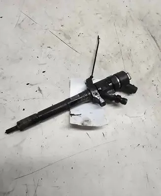 Ford Focus C-MAX Fuel injector 0445110239