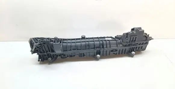 BMW 5 F10 F11 Intake manifold 7811909