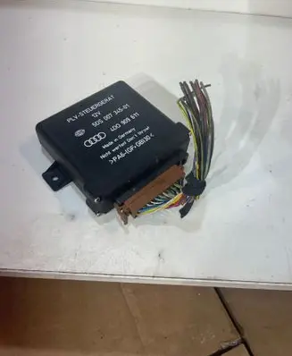 Audi A8 S8 D2 4D Other control units/modules 5DS00734501 4D0909611
