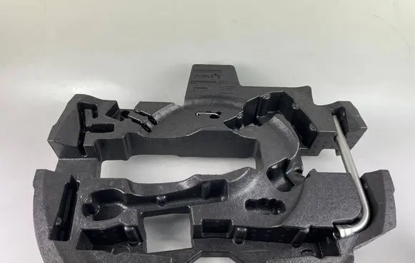 Seat Arona Tool box 6F9012109D 4D0012219A