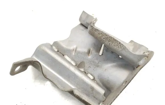 Generator/alternator bracket