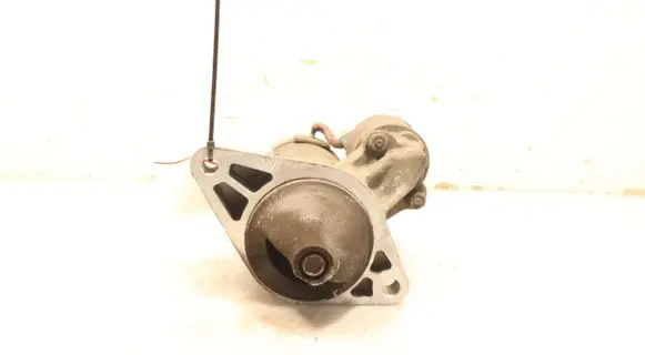 Toyota Yaris Starter motor MS228000-9540