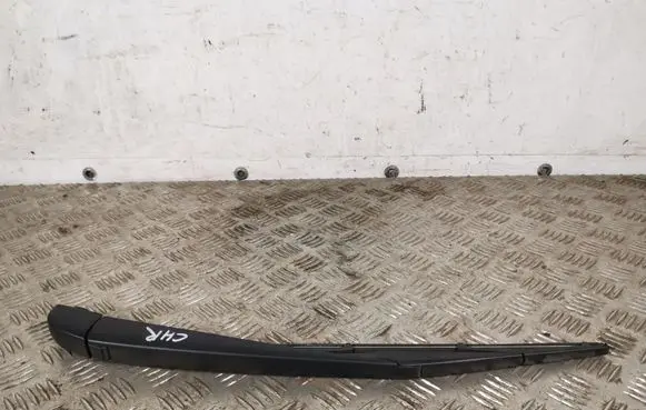 Toyota C-HR I Rear wiper blade arm 08872