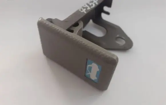 Honda Insight Engine bonnet (hood) release handle