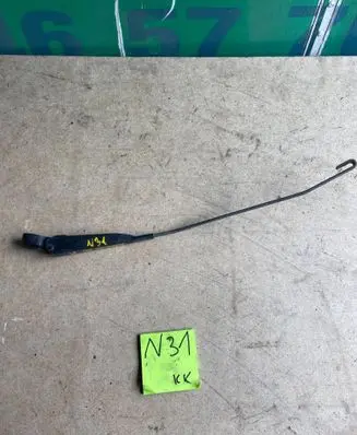 Renault Kangoo I Front wiper blade arm 8200158096