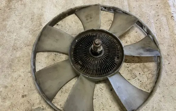 Volkswagen Crafter Viscous fan clutch LDA7RF420