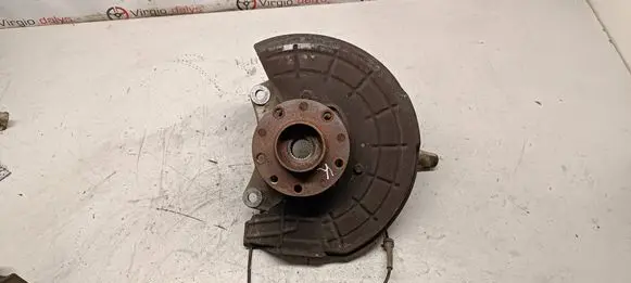 Alfa Romeo Giulietta Front wheel hub 