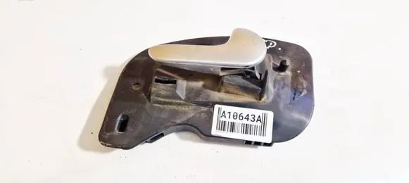 Opel Combo C Front door interior handle 13110957 1311095313110955