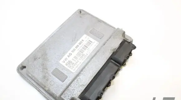 Skoda Fabia Mk1 (6Y) Engine control unit/module 03D906023B