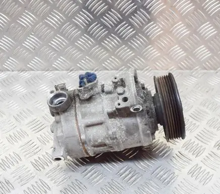 Volkswagen Golf VII Air conditioning (A/C) compressor (pump) 5Q0820803