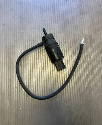 Opel Antara Windscreen/windshield washer pump 13250356 3240115