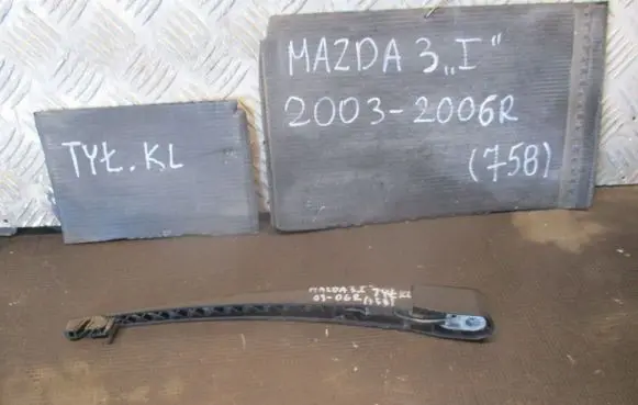 Mazda 3 I Rear wiper blade arm 