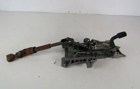 Ford Focus C-MAX Steering rack mechanical part GM513C529