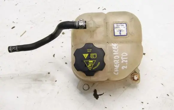 Jeep Cherokee Coolant expansion tank/reservoir 68102155AD