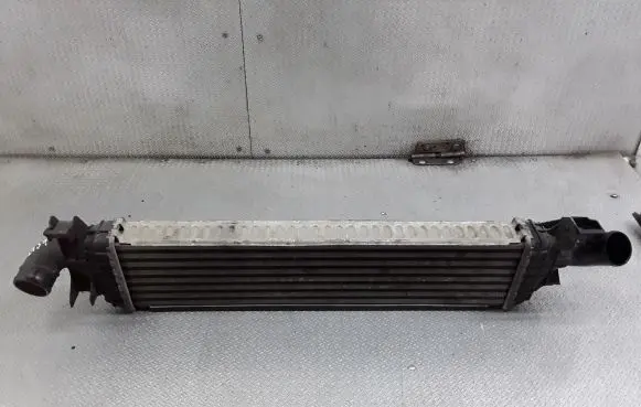 Volvo V50 Intercooler radiator