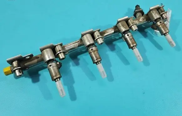 Fuel injector
