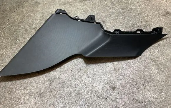 MG MG4 ev (C) pillar trim 10978363