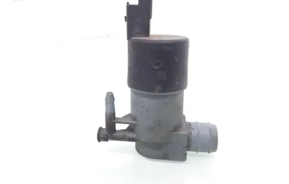 Nissan Navara D40 Windscreen/windshield washer pump 9641553880 9641553980