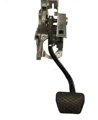 BMW 3 E90 E91 Brake pedal 6751975