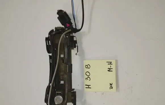 Audi A6 S6 C5 4B Front door exterior handle 4B0837885