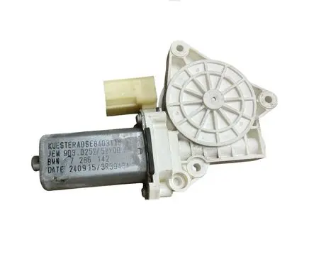 BMW 1 E82 E88 Front door window regulator motor 7286142